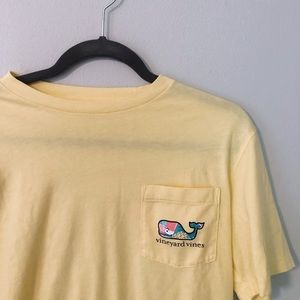 vineyard vines tee